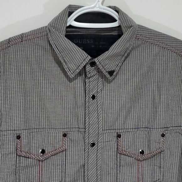 GUESS small button down shirt - Picture 3 of 8
